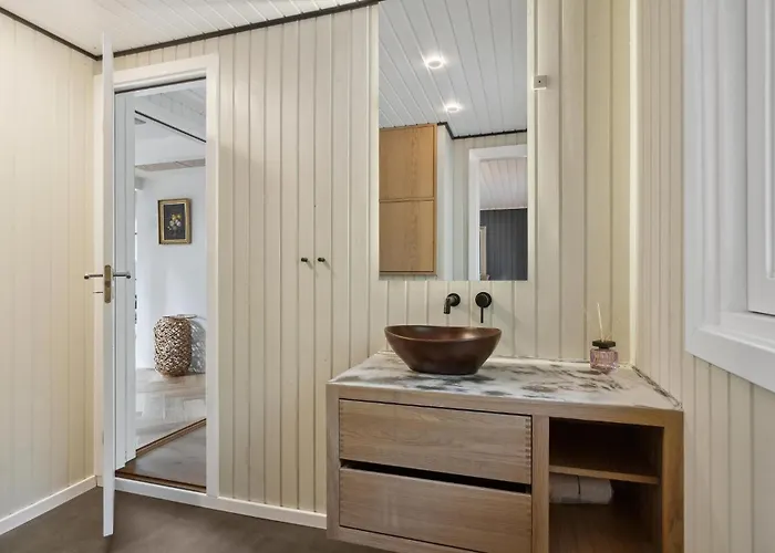 Ferienhaus Awesome In With Wifi